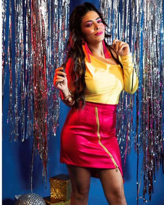 Sharp Daze Asymmetric Top